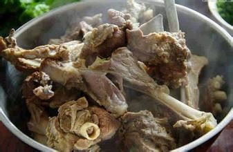 蒙古手扒肉,内蒙古乌兰察布特产蒙古手扒肉图文介绍