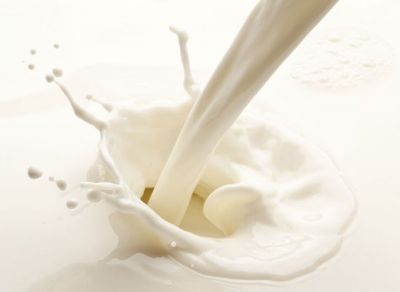 牛奶，青海果洛特产牛奶图文介绍