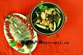 野蘑菇炖鲜鱼，新疆哈密市特产野蘑菇炖鲜鱼图文介绍