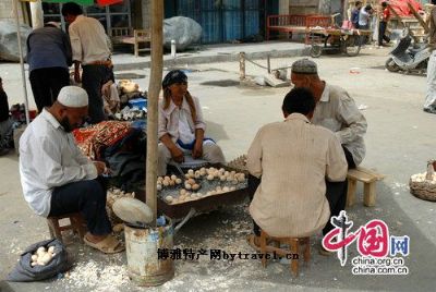 和田烤鸡蛋，新疆和田特产和田烤鸡蛋图文介绍